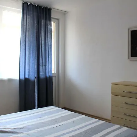 Seagull Holiday Апартаменты *